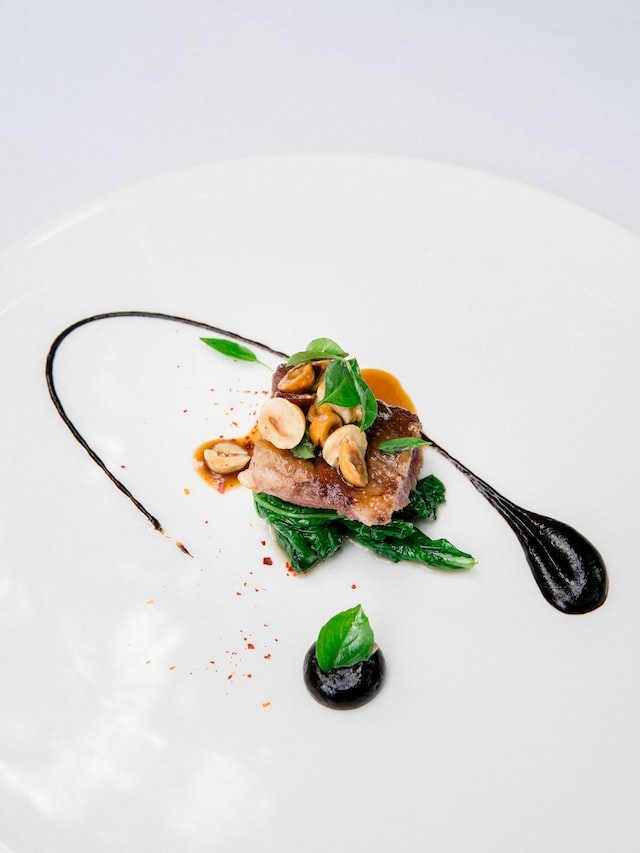 plating images of food