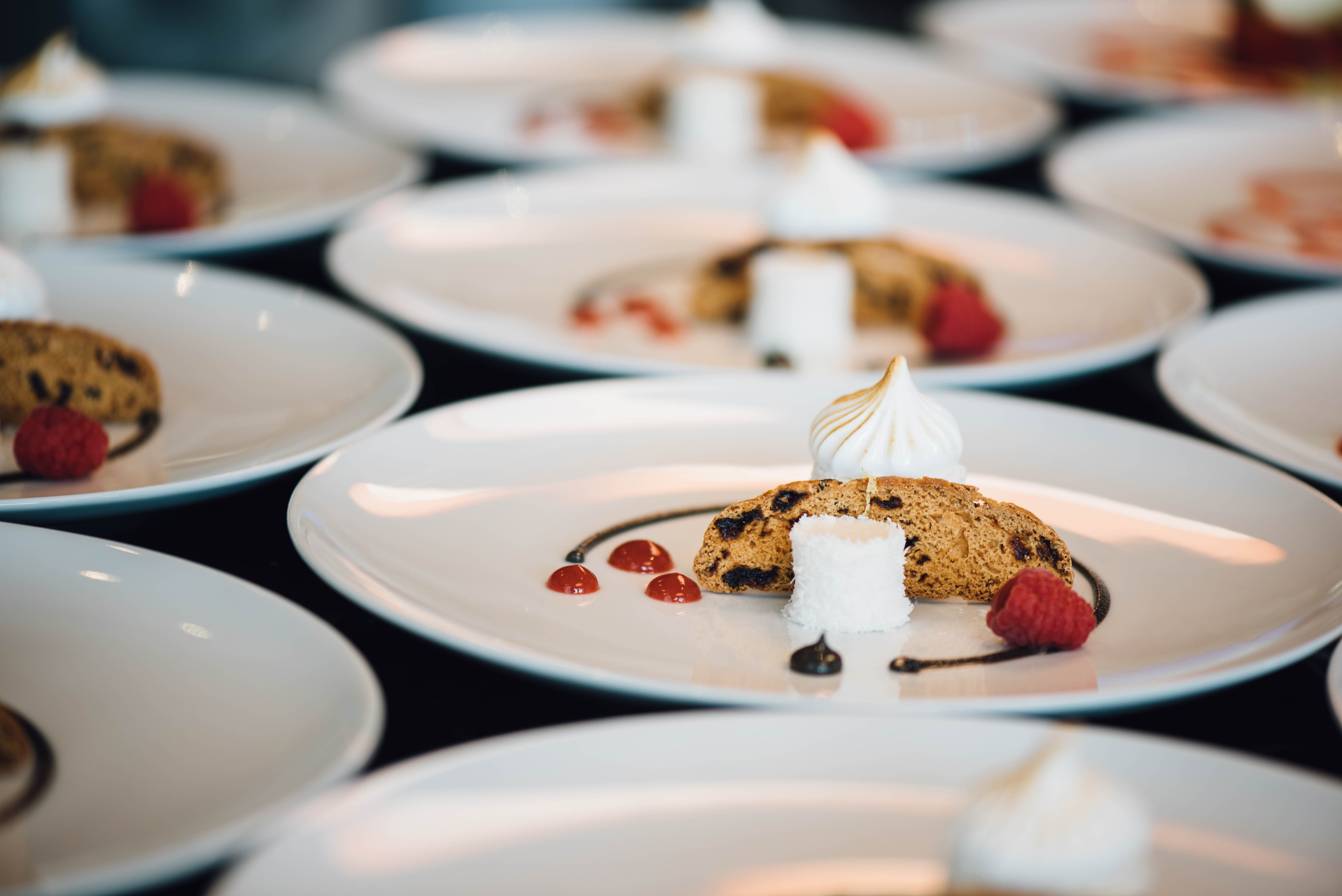 plating images of food