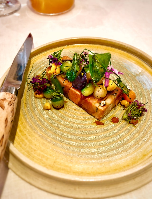 plating images of food